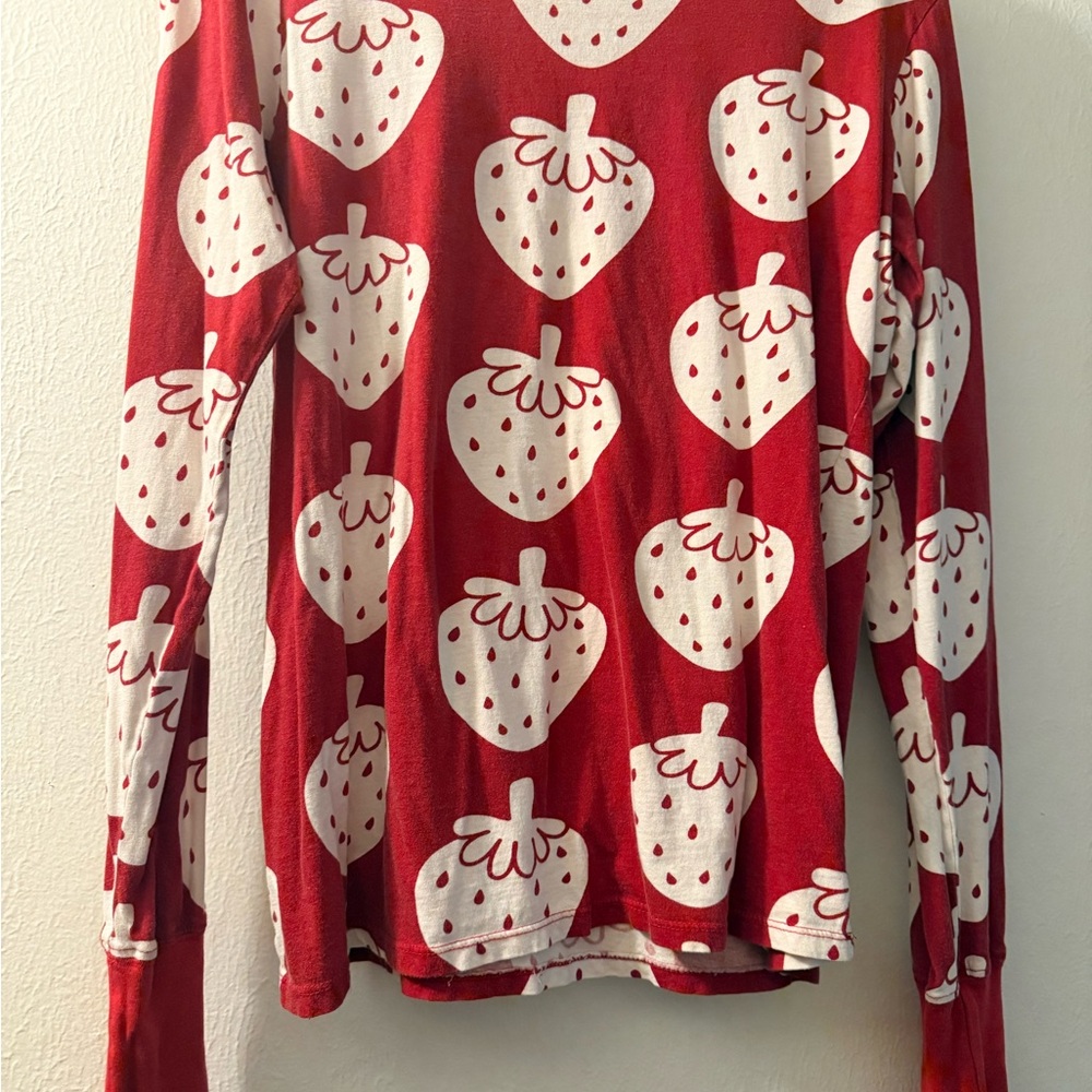 Rare Big Bud Press Strawberry Print Long Sleeve Top - Picture 3 of 4